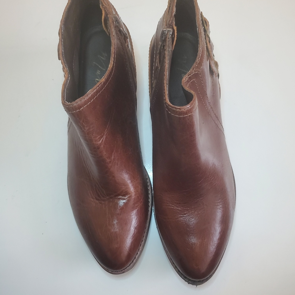 New booties - Picture 2 of 2